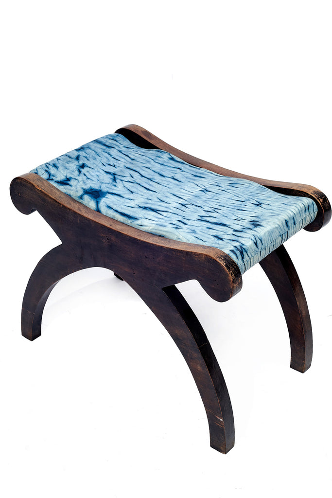 WOODEN CARVED CUSHION CHAIR